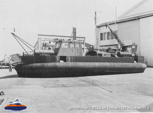 SRN6 being used in industry -  (credit: The <a href='http://www.hovercraft-museum.org/' target='_blank'>Hovercraft Museum Trust</a>).